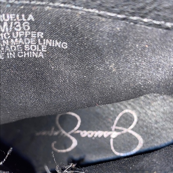 Jessica Simpson Ruella Black Ankle Booties with Chunky Heel - Picture 8 of 9